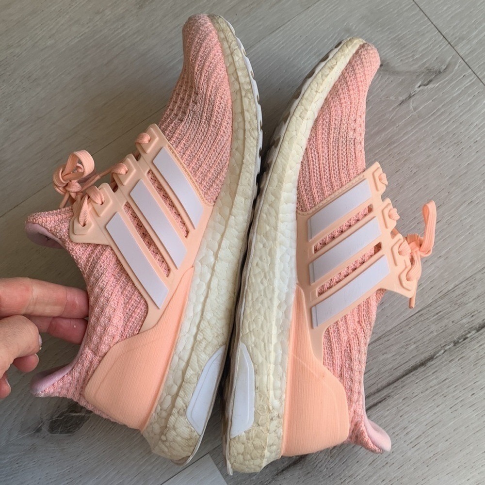 Adidas ultra boost‎ continental with white trim size 8 pink sneakers shoes - Picture 5 of 11